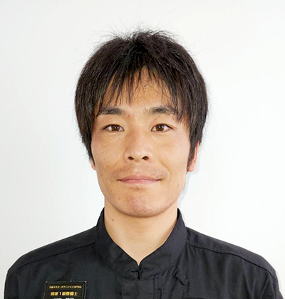 三宅惇平さん