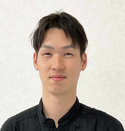 甲斐健嗣さん