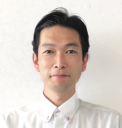 安達智之さん