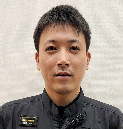 鶴見達弥さん